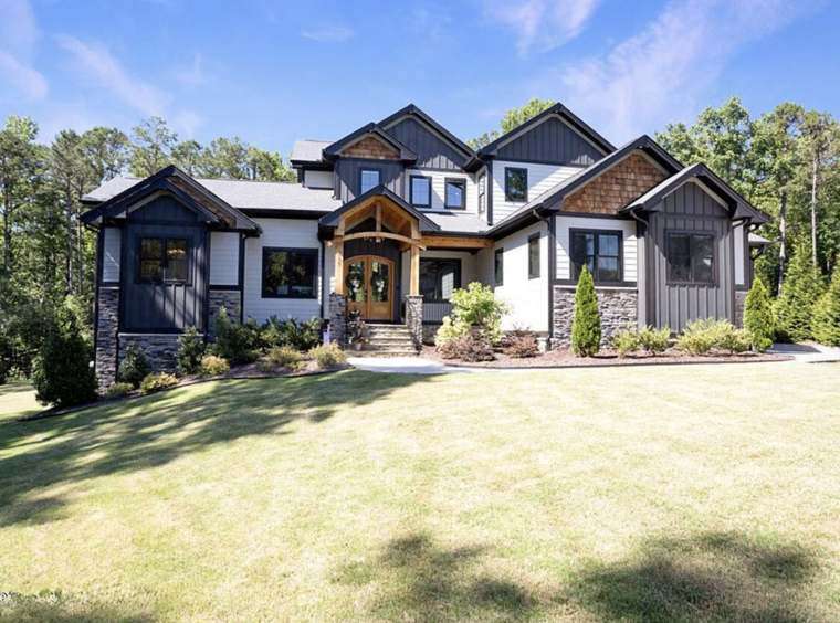 Lot 304 Portofino exterior