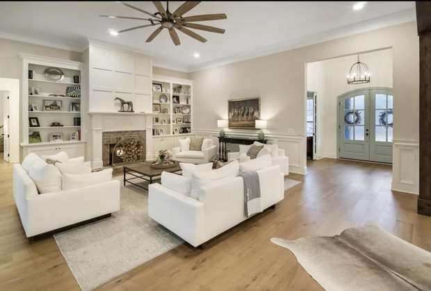Living & Family Rooms