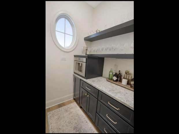 Home Office & Specialty Spaces