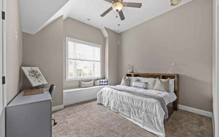 Bedrooms & Guest Suites