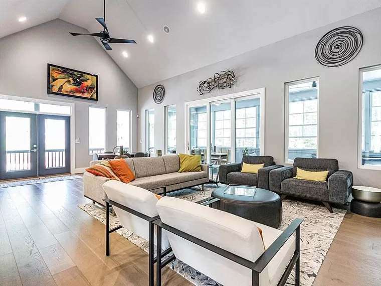 Living & Gathering Spaces