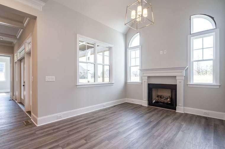Living & Family Areas
