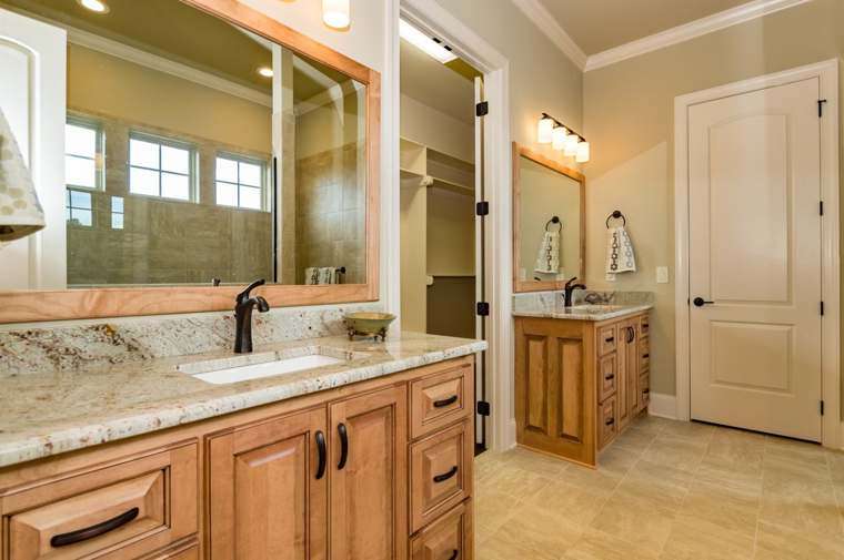 Primary Bedroom & Bath