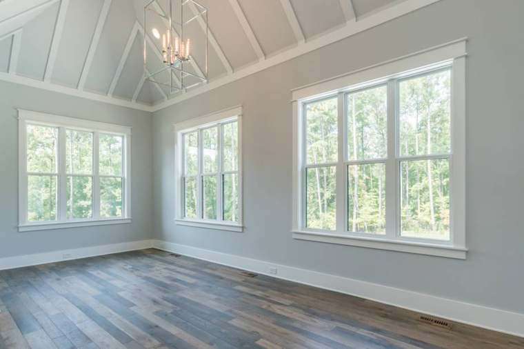 Bedrooms & Primary Suite