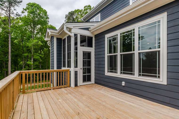 Backyard & Outdoor Living