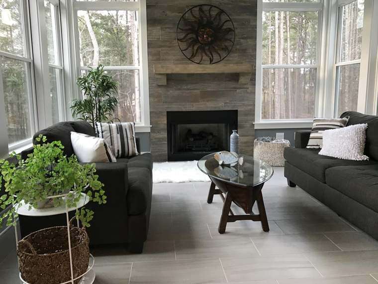 Family Room & Living Areas