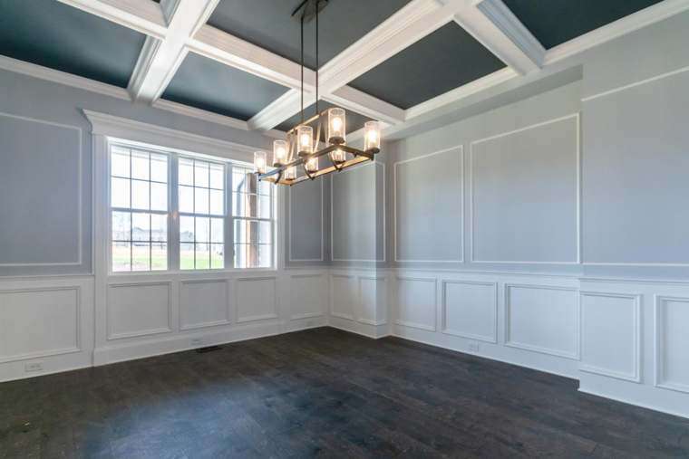 Dining & Formal Spaces