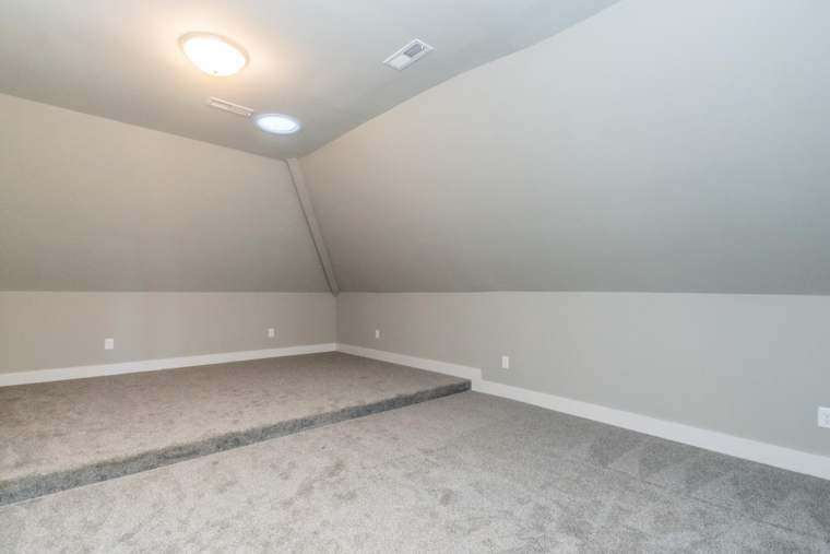 Bonus & Media Rooms