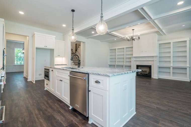 7 Maggie Way — Kitchen