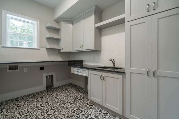Laundry & Utility