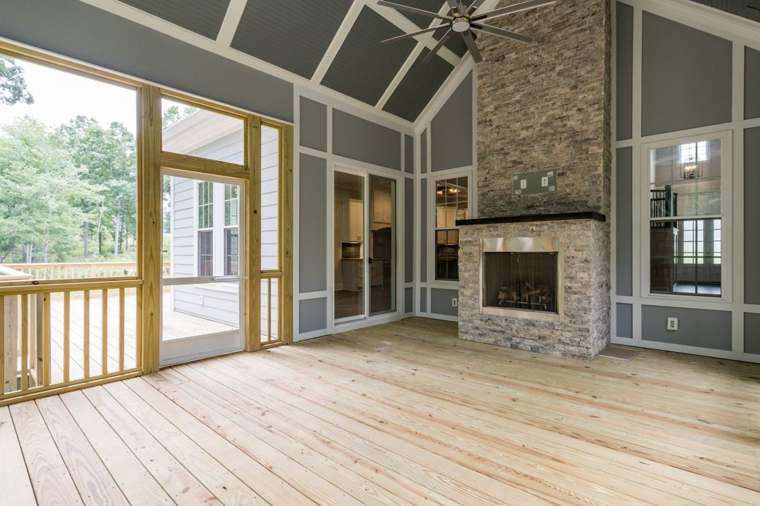 Porches & Outdoor Living