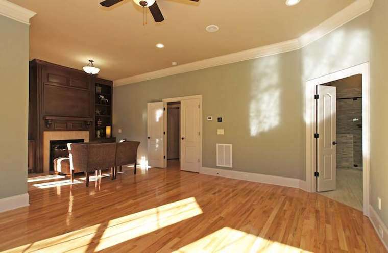 5 The 9 — Bedrooms & Closets