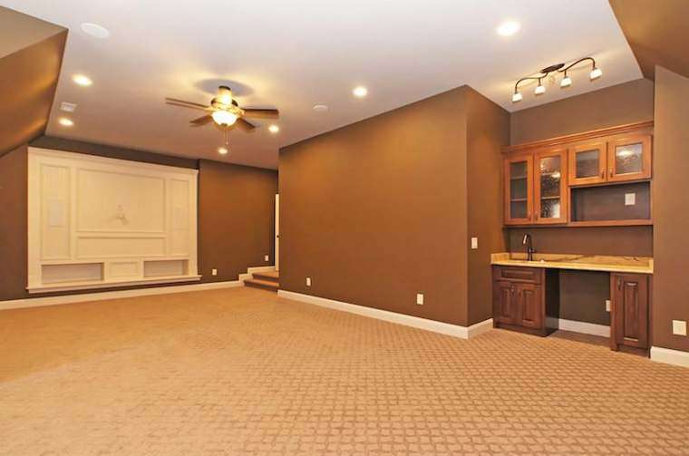 5 The 9 — Bonus Rooms & Offices