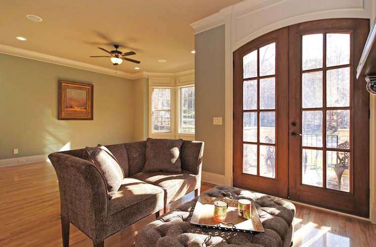 5 The 9 — Additional Home Views