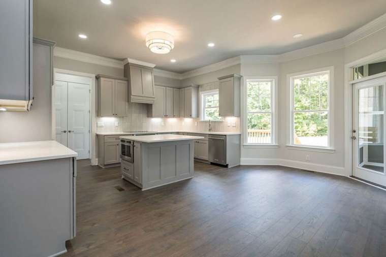 55 Walnut Hall — Kitchen