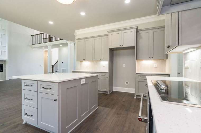 55 Walnut Hall — Kitchen