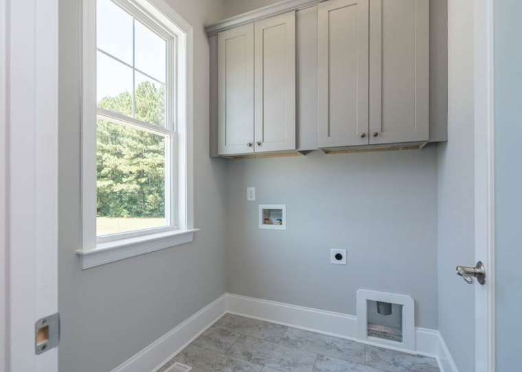 55 Walnut Hall — Laundry & Closets