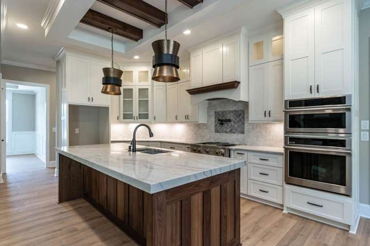 53 Walnut Hall — Kitchen