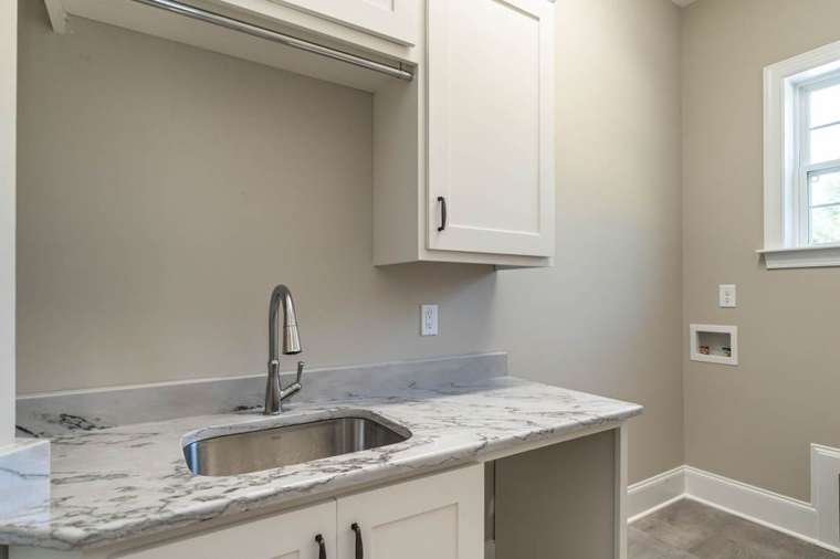 53 Walnut Hall — Laundry & Utility